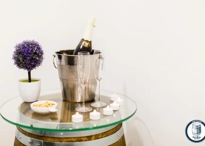 Douro Riverside * فيلا نوفا دي غايا